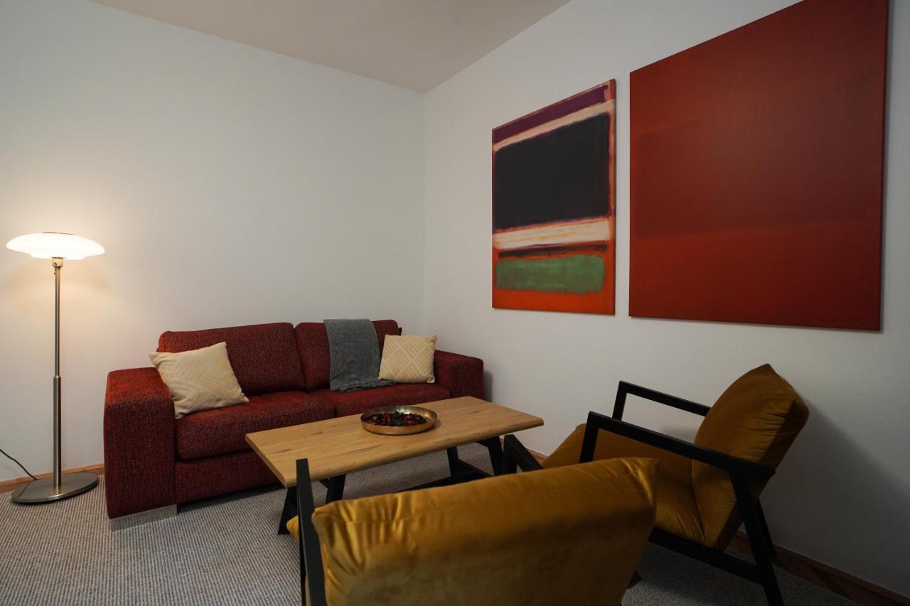 Apartment Quiet Luxury Family Fortress Center